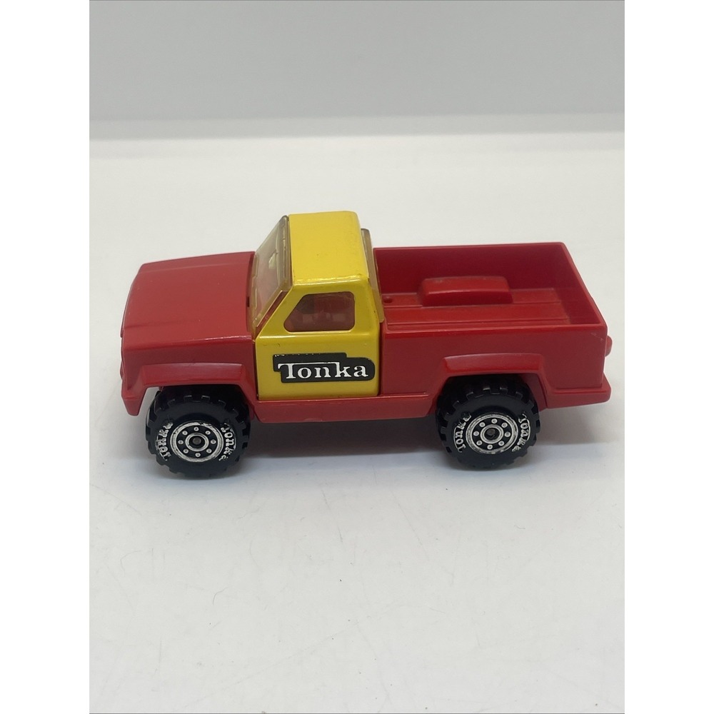 Vintage 1978 TONKA Red & Yellow 3.15/16th Pickup Truck Pressed Metal Plastic Car